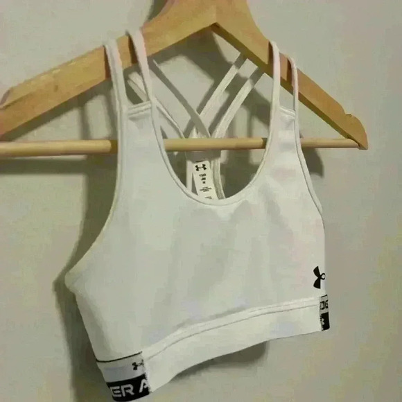 Under Armour  | Sports Bra in White | Size Medium Youth - Picture 3 of 5